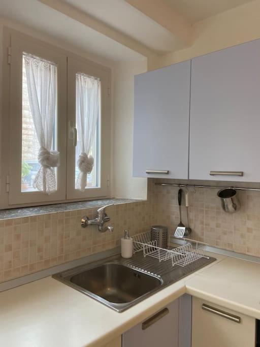 Villa Il Glicine - Monolocale A Due Passi Dal Centro Urbino Esterno foto
